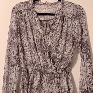 Guess blouse size XS